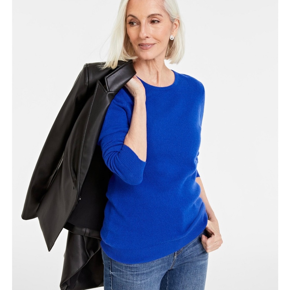 100% Cashmere WITH TAGWomen's Crewneck Sweater S big kid cam wear